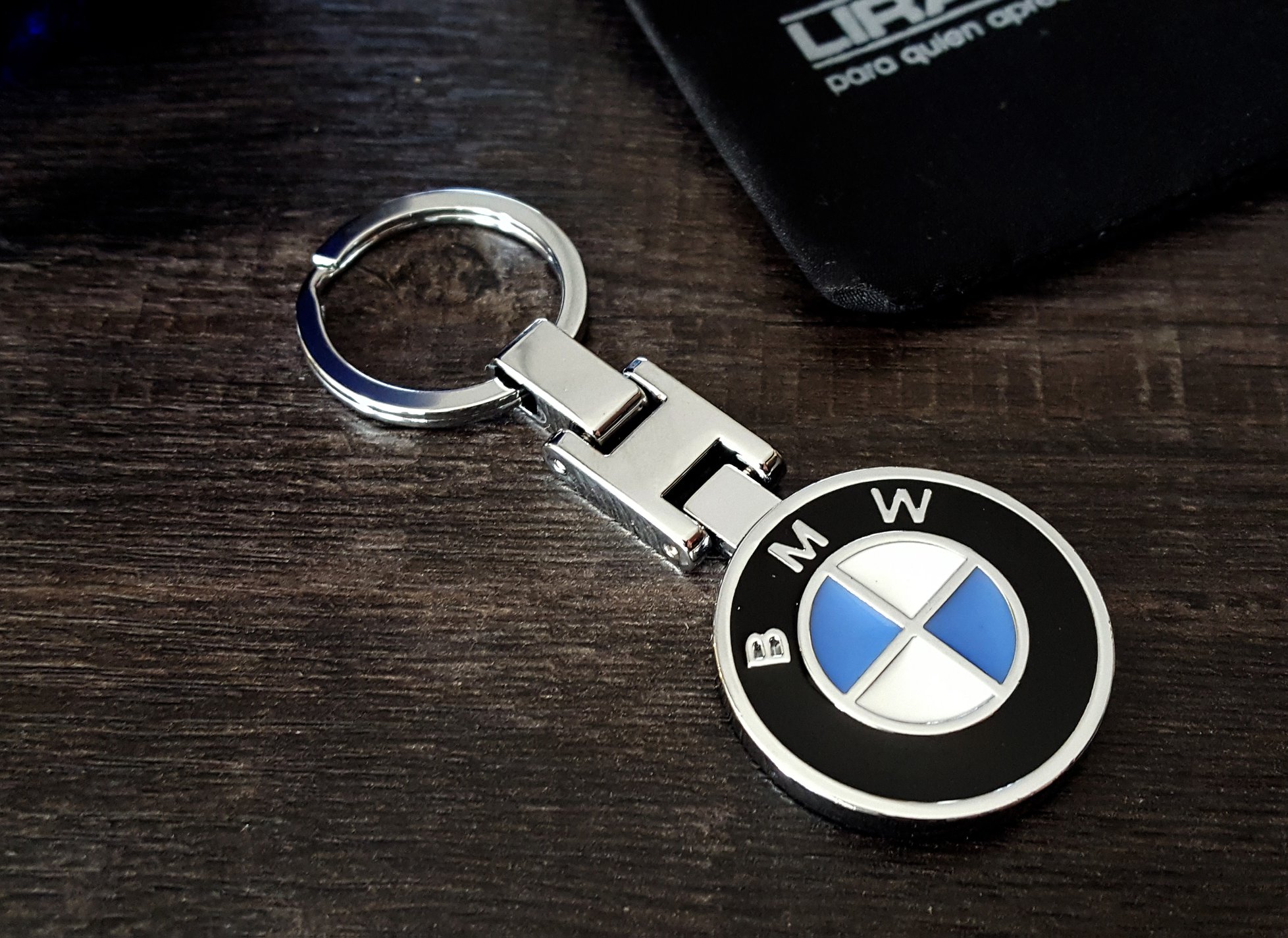LLAVERO BMW